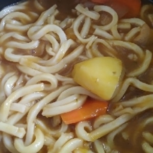 カレーリメイク☆和風のカレーうどん